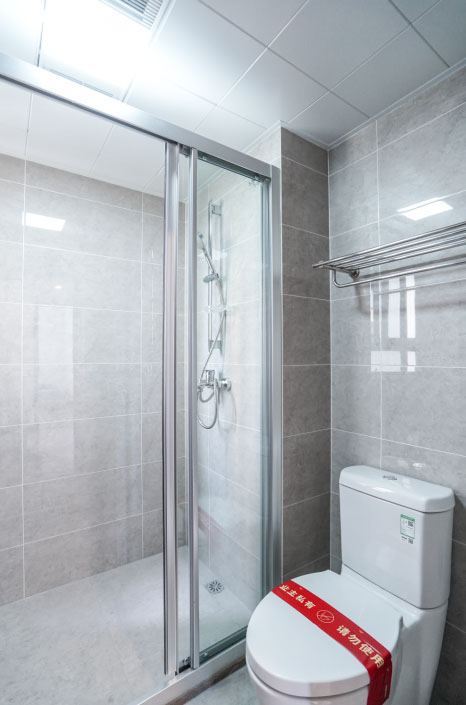 78㎡三居，極簡主義風格+實用搭配，感受生活的輕便與舒適